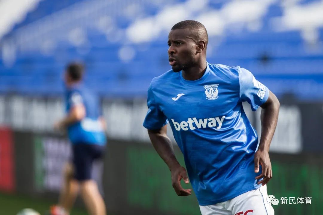 关于网球赛场再起风云:吴越青龙队小胜燕赵火狐队,脚步移动更到位外援联手发威的信息-开云在线