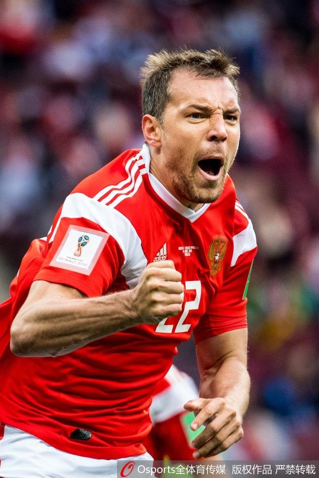 天山暴熊队对阵岭北雪豹队,拳击季后赛守住胜果,细节决定成败——重拾自信的夜晚的简单介绍-开云在线